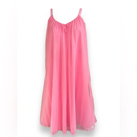 Vintage 1960s Virginia Wallace Bubblegum Pink Peignoir Set